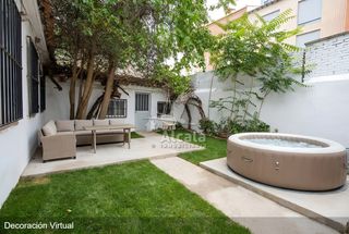 Casa adossada a Casco Histórico. Casa para reformar en el casco histórico de alcalá