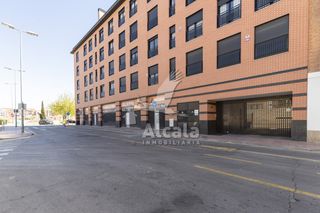 Büro in Estación-Parque O´Donnell. Fantástica oficina en la zona del paseo de la estación
