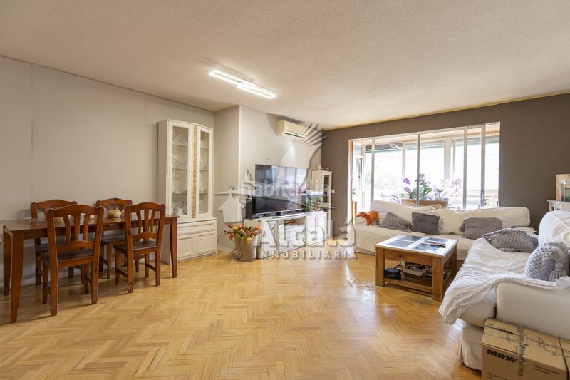 Foto a40958e7-52b9-4f18-9d50-176d01f807bc. Etagenwohnung mit heizung in Estación-Parque O´Donnell Alcalá de Henares