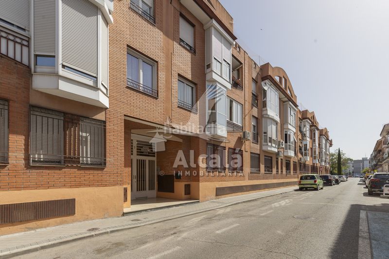 Foto bdaf0bff-9f60-446b-9682-b57ff85186d4. Pis amb calefacció piscina a Veredillas Torrejón de Ardoz