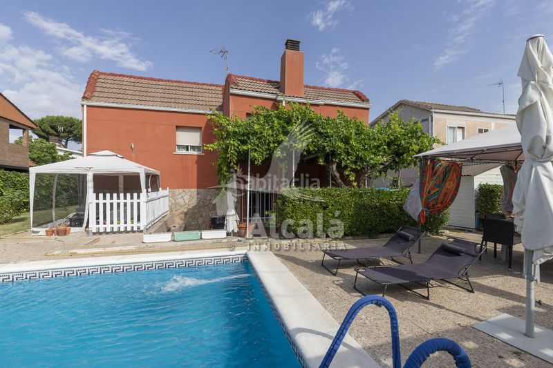 Foto 04594934-ce95-43f4-b88e-14f3ad68864e. Casa amb calefacció aparcament piscina a Camarma de Esteruelas