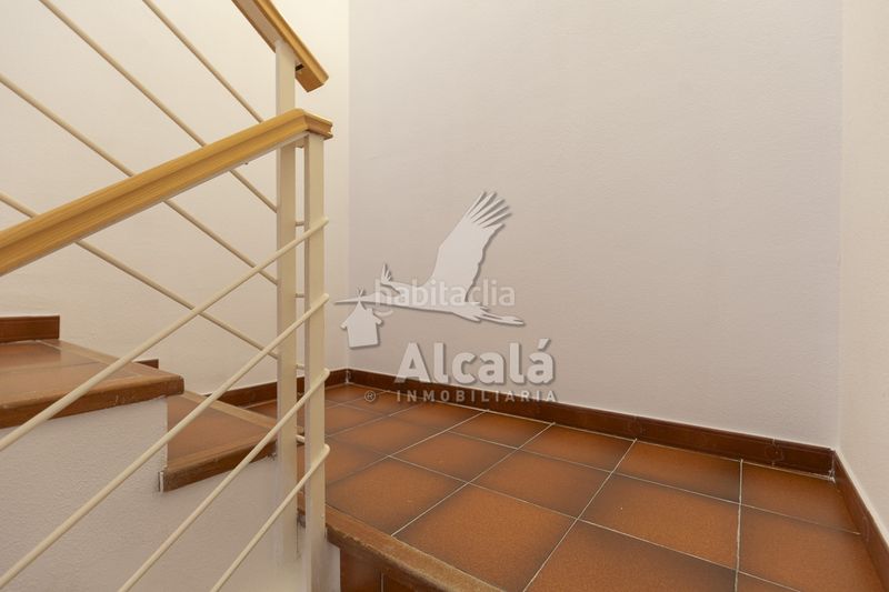 Foto 1d865b83-f339-43be-8243-920bb5c82863. Casa adossada amb calefacció a Alocén