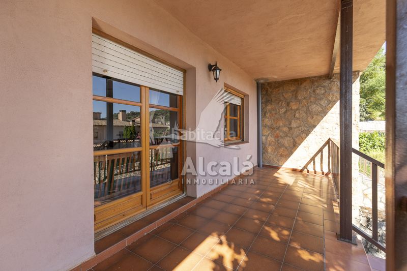 Foto 77cfa67c-719a-43c6-bb00-f3e98869d79a. Casa adossada amb calefacció a Alocén