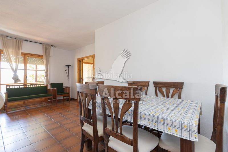 Foto abf4b73a-8e4b-488b-867b-0beafa44cd44. Casa adossada amb calefacció a Alocén