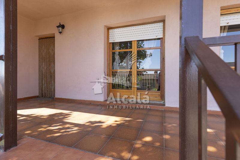 Foto c8f676a6-5d5c-4598-bce6-01f28c0843b4. Casa adossada amb calefacció a Alocén