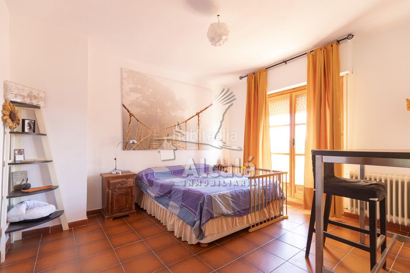 Foto d39966ff-f92a-4202-945e-758b0cc05506. Casa adossada amb calefacció a Alocén