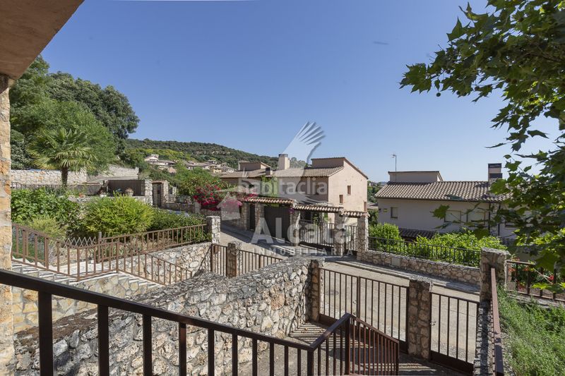 Foto dc5f3d81-513b-45ca-9e05-f0328d14a296. Casa adossada amb calefacció a Alocén