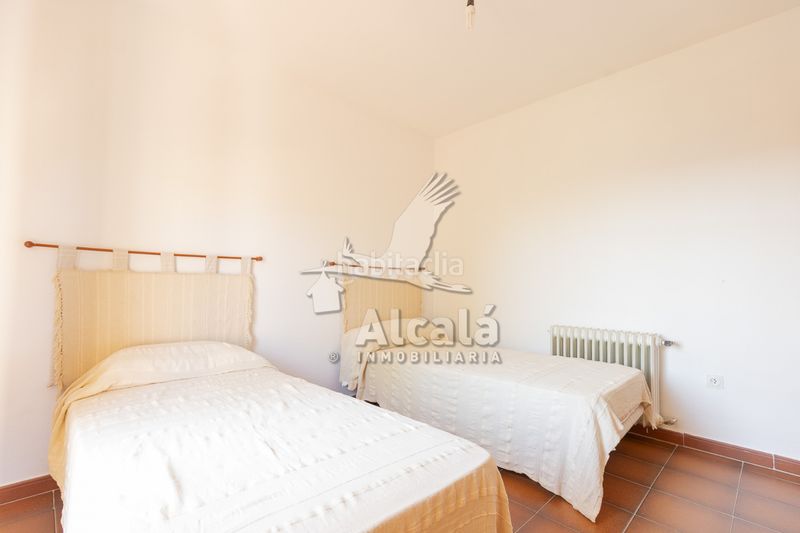 Foto eee255e0-ab84-40f1-b1c3-a114044e1100. Casa adossada amb calefacció a Alocén