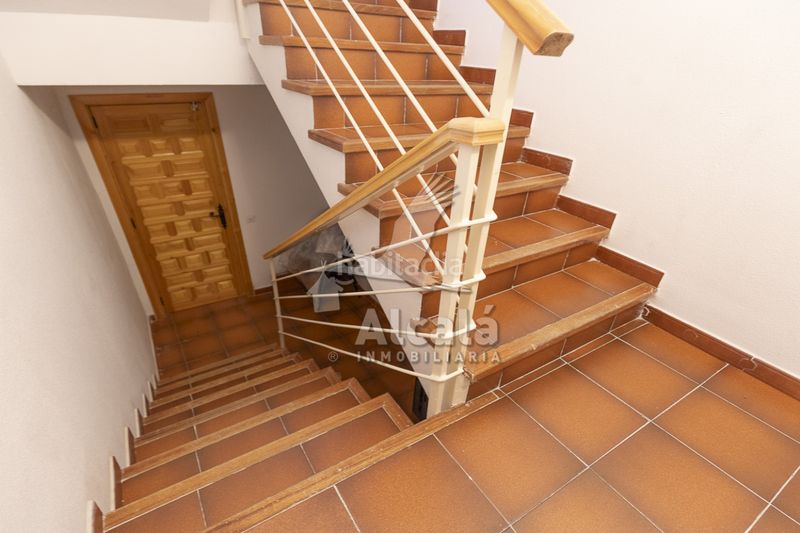 Foto faefdd16-0a87-4cf3-a382-5dc10782d714. Casa adossada amb calefacció a Alocén