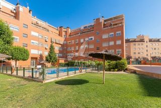 Pis a Perlita. Fantásitco piso duplex con cuatro dormitorios en la zona de la p