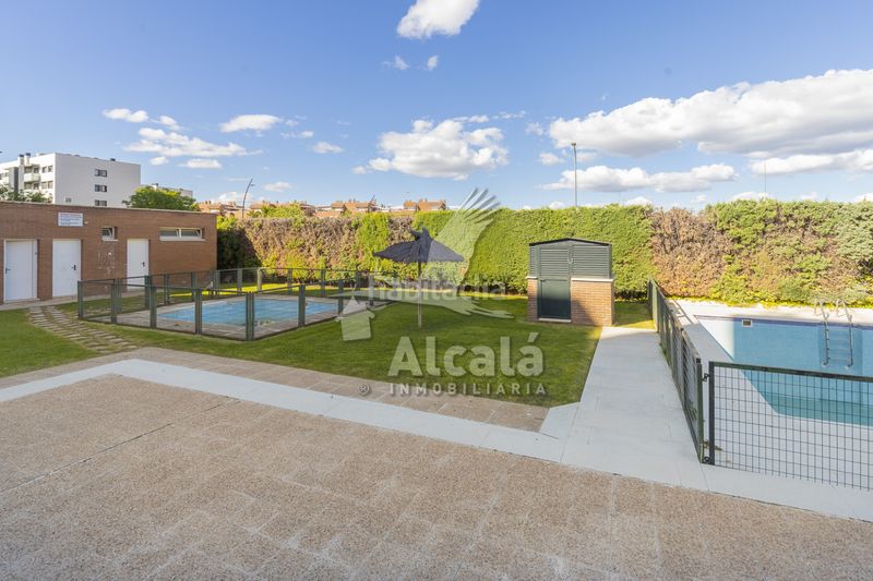 Foto 66f6b586-939a-4414-b78b-b2e5e3556138. Pis amb calefacció piscina a Pryconsa-Juan de Austria Alcalá de Henares