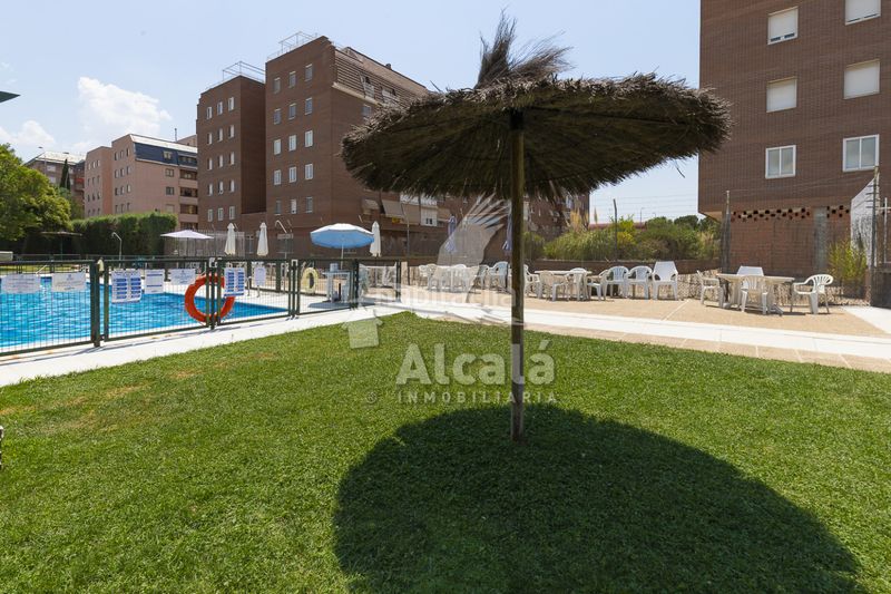 Foto da7723ea-cb64-4903-aa43-fa7ba7d34f5f. Pis amb calefacció piscina a Pryconsa-Juan de Austria Alcalá de Henares