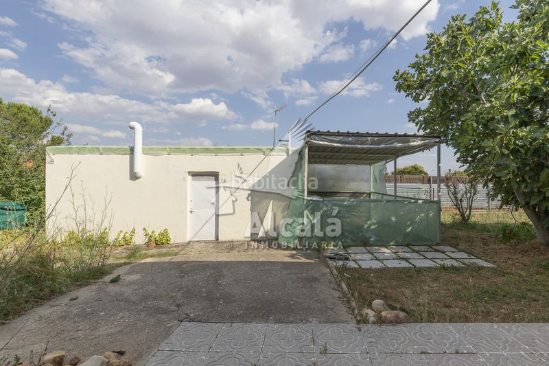 Foto 052fadd9-8701-4a50-a135-2f8f819bbf02. Casa amb calefacció aparcament piscina a Torrejón del Rey