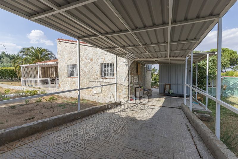 Foto 4c2297b5-50c3-4b51-af90-4c04a52e9e2f. Casa amb calefacció aparcament piscina a Torrejón del Rey
