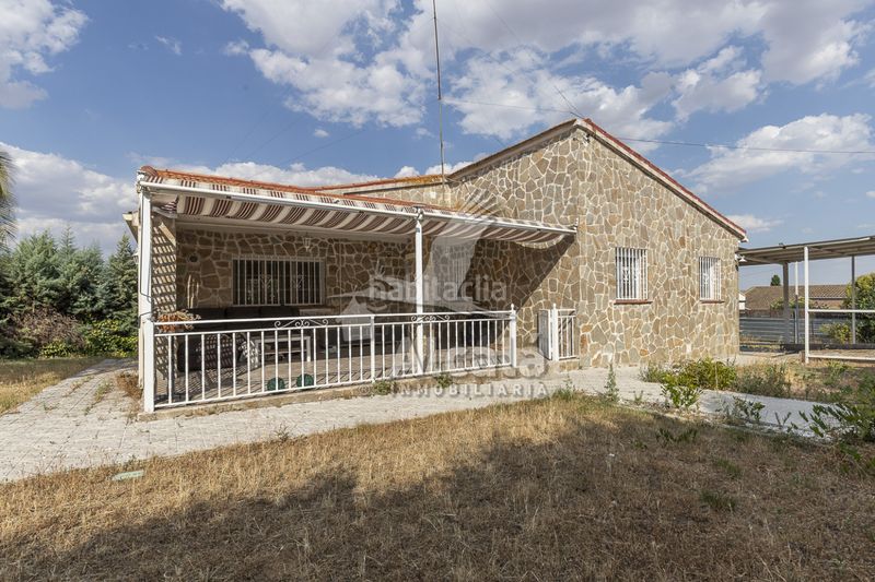 Foto 66332b52-35df-48e4-97cd-dce565246e19. Casa amb calefacció aparcament piscina a Torrejón del Rey