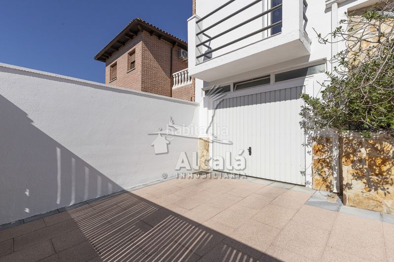 Foto 4b1e0521-a4de-431d-9775-af3b2faa75b4. Casa pareada increible chalet pareado en Villanueva de la Torre