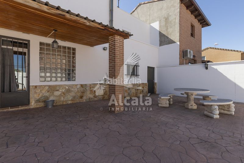Foto c689d330-34b8-45c0-b1a2-f9258390be75. Casa pareada increible chalet pareado en Villanueva de la Torre
