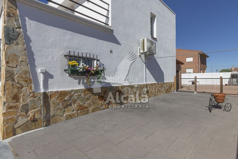 Foto d5535443-9dcb-4eb9-a683-490b374692a3. Casa pareada increible chalet pareado en Villanueva de la Torre