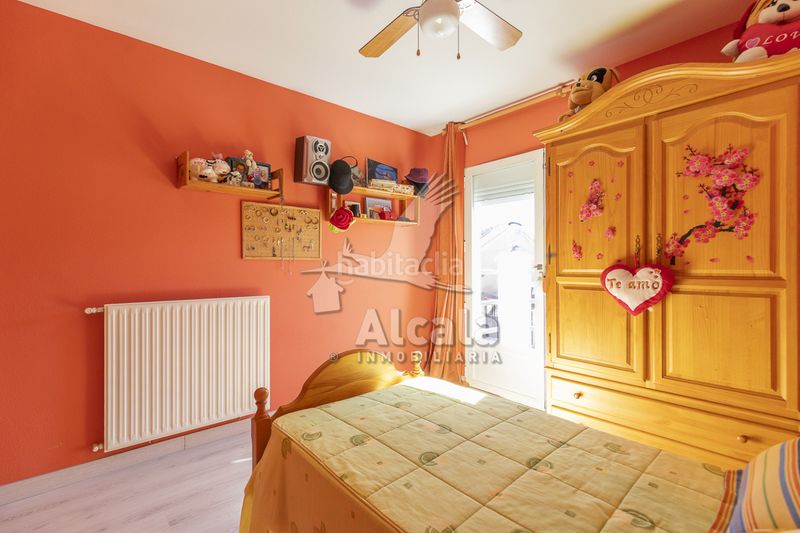 Foto f4fe716c-ae72-4545-b2d6-640dbdd9c327. Casa pareada increible chalet pareado en Villanueva de la Torre