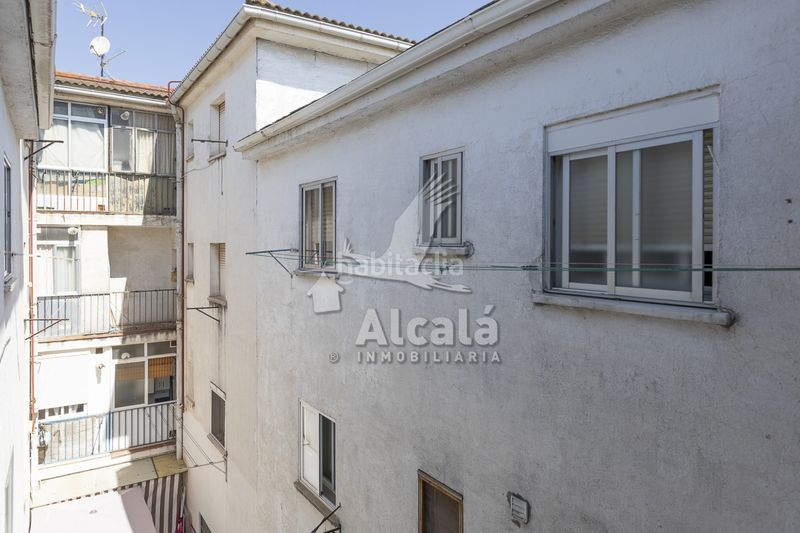 Foto 85448124-d04d-4628-b304-5ebf6a08bf77. Pis amb calefacció a Centro ciudad Linares