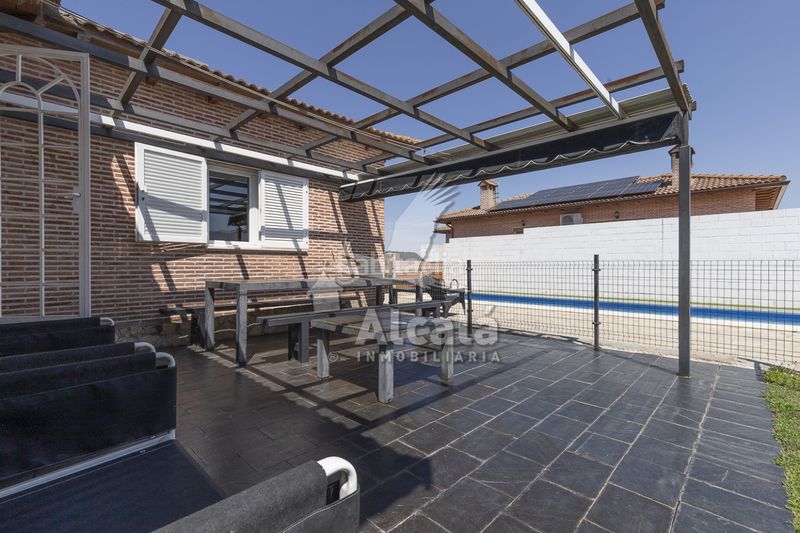 Foto 07869783-ca2b-431b-ae3b-6506737ed9cb. Casa amb calefacció piscina a Torrejón del Rey