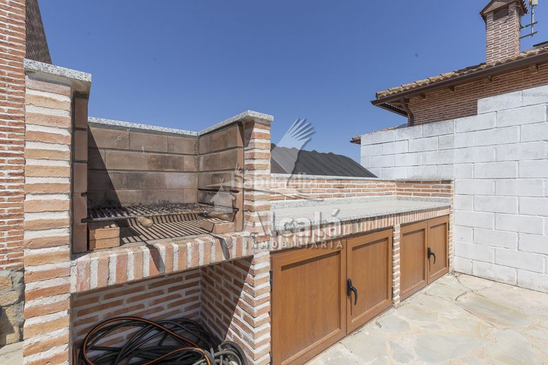 Foto 27fa82bc-84d5-4015-842f-bf7ebd615c75. Casa amb calefacció piscina a Torrejón del Rey
