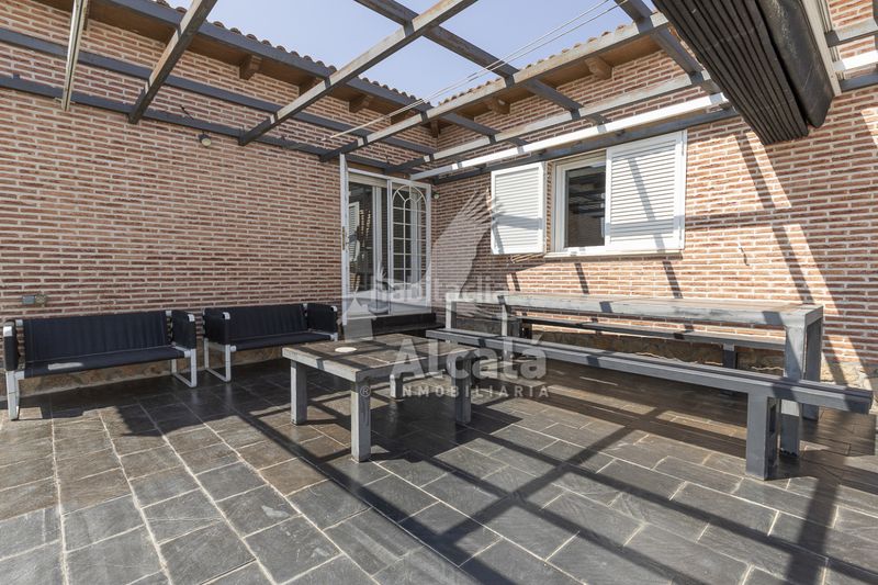 Foto 49c8f530-2eef-4deb-9776-6c085078d9ee. Casa amb calefacció piscina a Torrejón del Rey