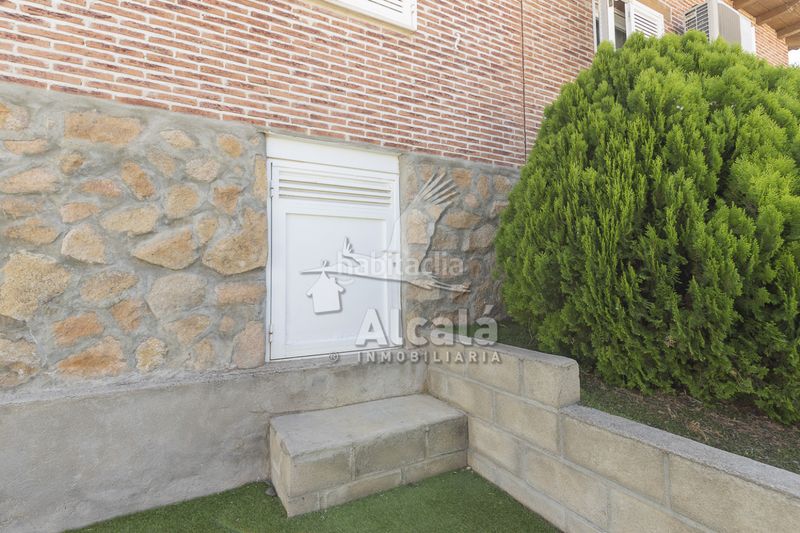 Foto bc9bb3c9-cc24-4d77-abc2-9349d06a75c4. Casa amb calefacció piscina a Torrejón del Rey