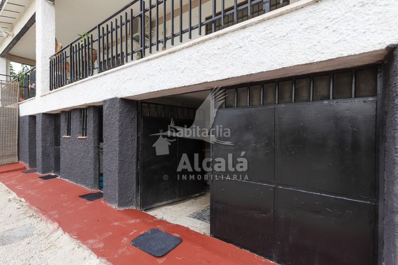 Foto 00262482-e896-44e2-809c-b6abb46e36bb. Casa amb calefacció aparcament piscina a Tielmes