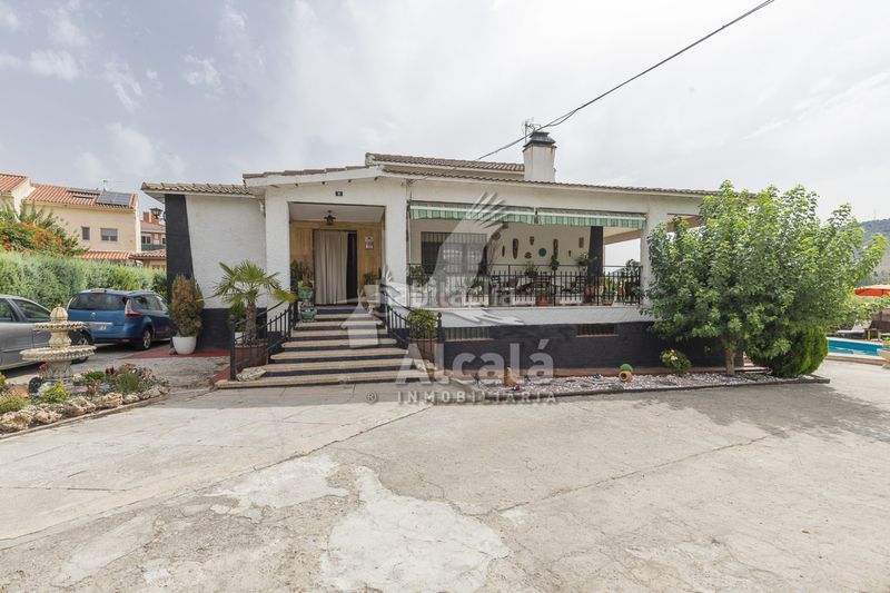 Foto a737db4a-ff17-4cd9-8d49-ac82a04fa946. Casa amb calefacció aparcament piscina a Tielmes