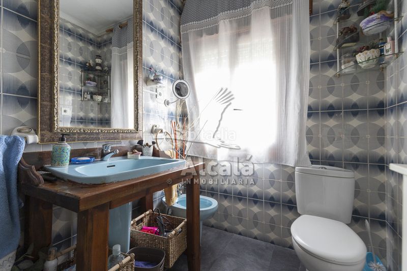 Foto ab2ee928-3702-4455-8938-de73a9ef0078. Casa amb calefacció aparcament piscina a Tielmes
