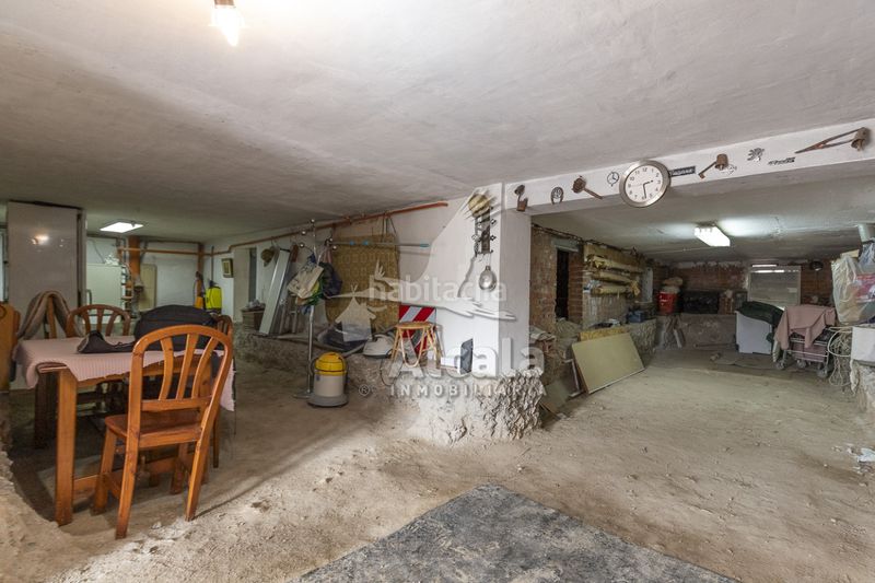 Foto b088d888-d56c-42e1-a9b2-056e02da0ebf. Casa amb calefacció aparcament piscina a Tielmes