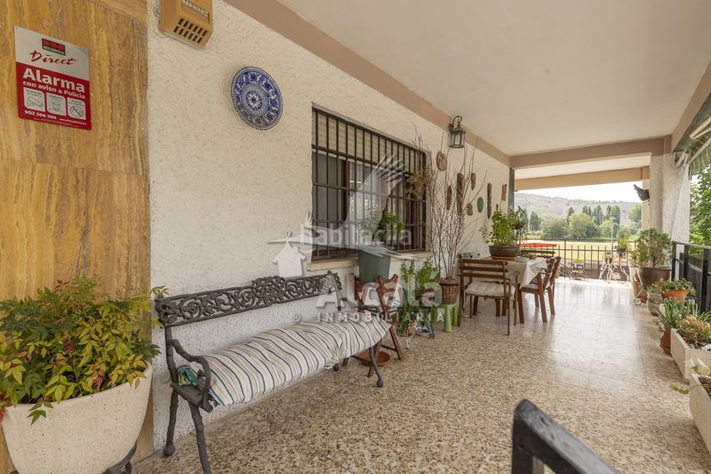 Foto bb8d6527-7cd7-43c2-bd22-79078f0eeba0. Casa amb calefacció aparcament piscina a Tielmes