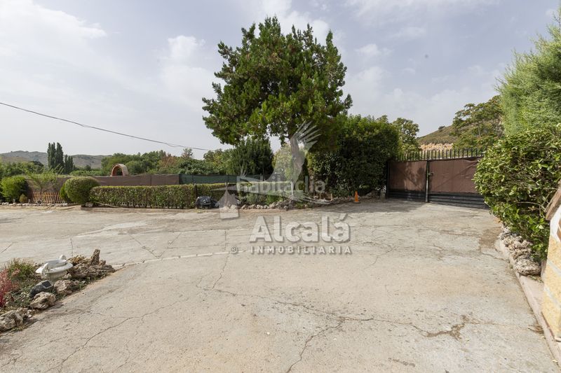 Foto cb30f465-7a76-4d0f-a3e5-b7064c40bdb2. Casa amb calefacció aparcament piscina a Tielmes