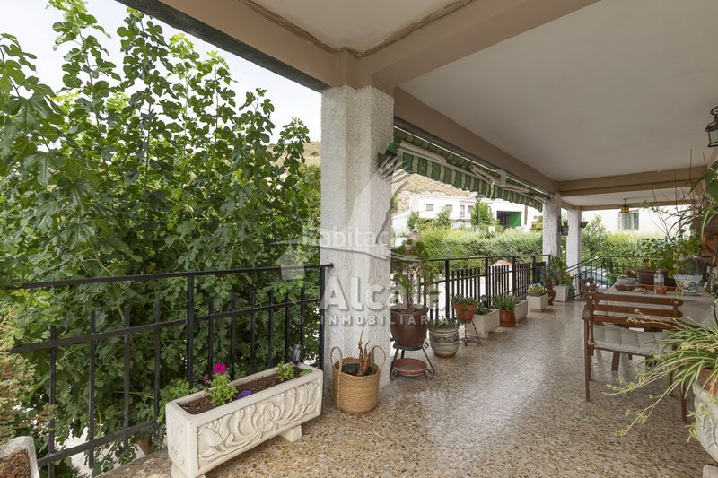 Foto eb2eb25a-5acd-40e8-9a77-cebc8d04e10a. Casa amb calefacció aparcament piscina a Tielmes