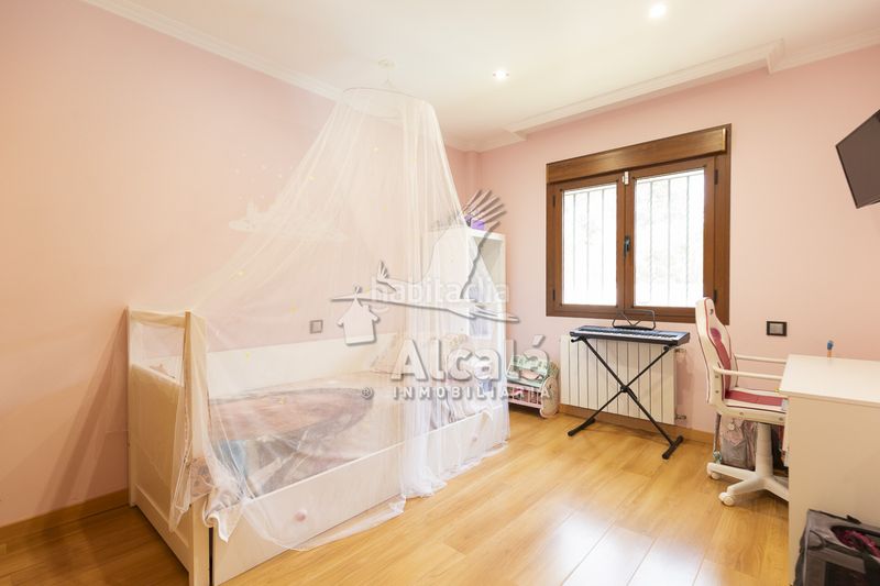 Foto d92a7d38-e99b-4cb7-99b8-75d2fee536b9. Casa amb calefacció aparcament piscina a Santa Olalla