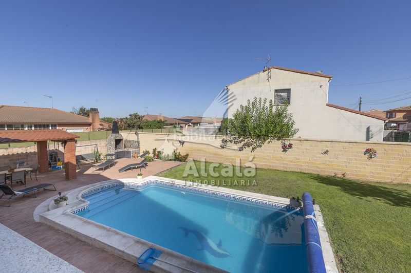 Foto a2b0dc42-896e-4cca-b295-e10c7b69141d. Casa amb calefacció piscina a Galápagos