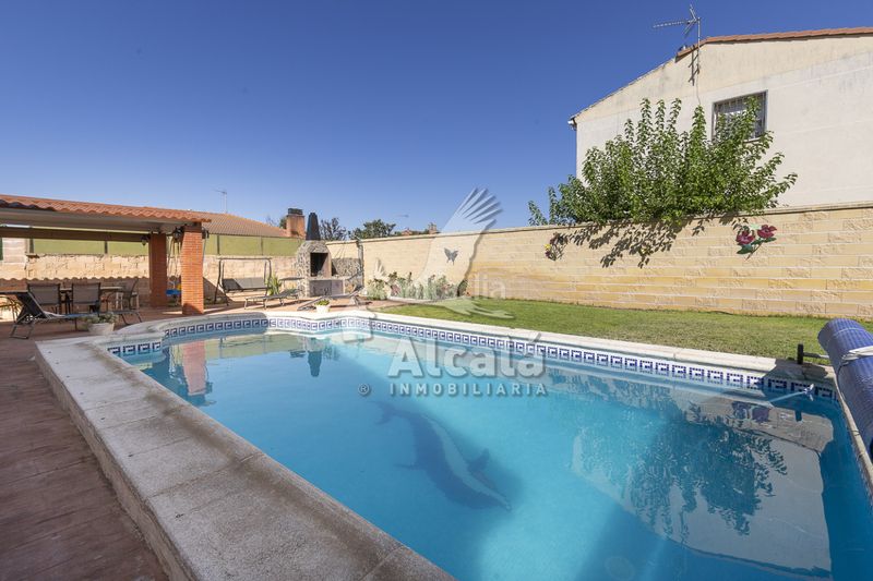 Foto e6f0417a-2b40-4bdc-a9c6-02a06a2d0a8e. Casa amb calefacció piscina a Galápagos