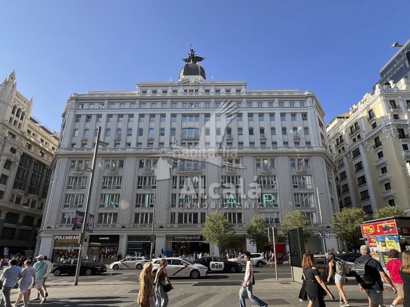 Foto 1b096288-8f41-4739-b6d6-363bdb19f893. Local comercial a Sol Madrid