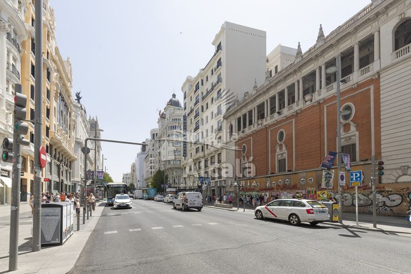 Foto 31f8a2ed-d1b2-41cb-ab9d-c7882d069d84. Local comercial a Sol Madrid