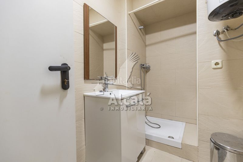 Foto 3c528b1f-4f08-4cc0-981d-8667621c21e9. Local comercial a Sol Madrid
