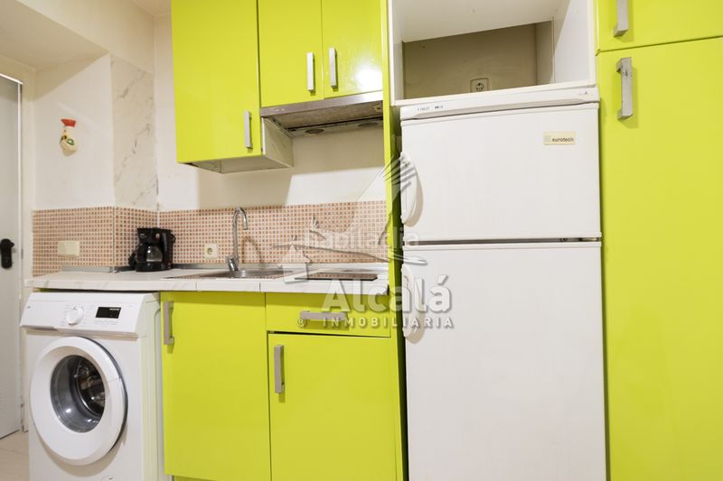 Foto 42b0b40e-8bda-4f45-9941-241d30ca64e6. Local comercial a Sol Madrid