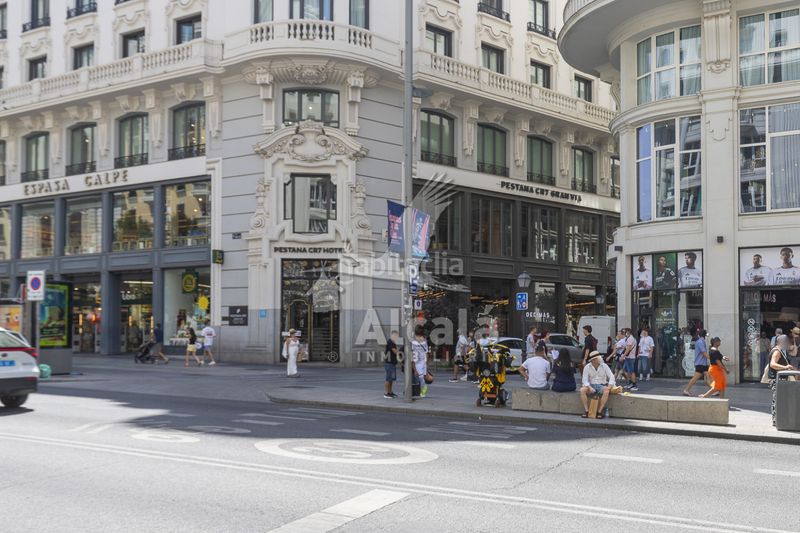Foto 4aa5e450-51c3-4706-b063-187b4785ed2d. Local comercial a Sol Madrid