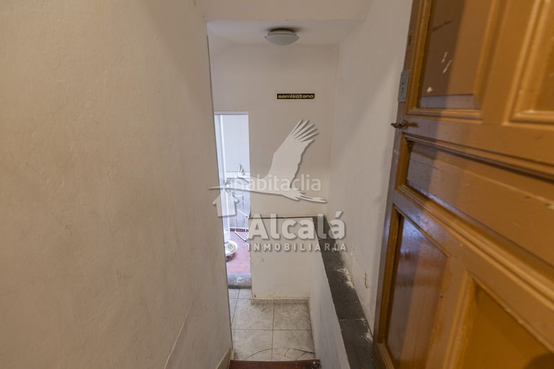 Foto a9a208c9-2895-4586-a4f7-8f92b6f11c2c. Local comercial a Sol Madrid