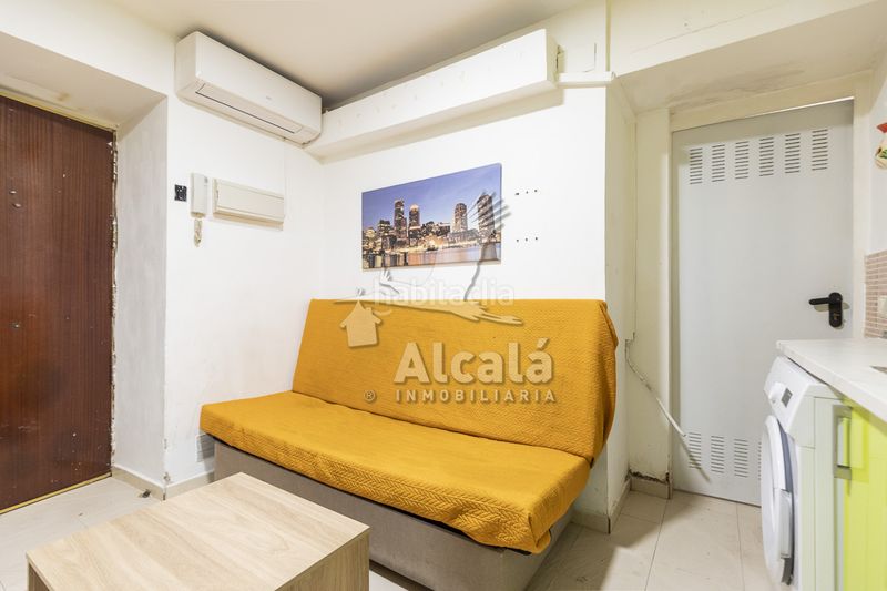 Foto db1503cf-1b59-4a2c-a8bb-ae7a7ec21633. Local comercial a Sol Madrid