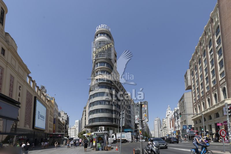 Foto e8d4bef7-42df-4c1c-82d3-70bdacbd3b4a. Local comercial a Sol Madrid