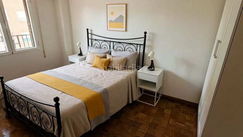 Foto e5a7e5d5-083e-448a-b459-383396bdf120. Alquiler piso alquiler de vivienda para estudiantes en el paseo de la estación en Alcalá de Henares