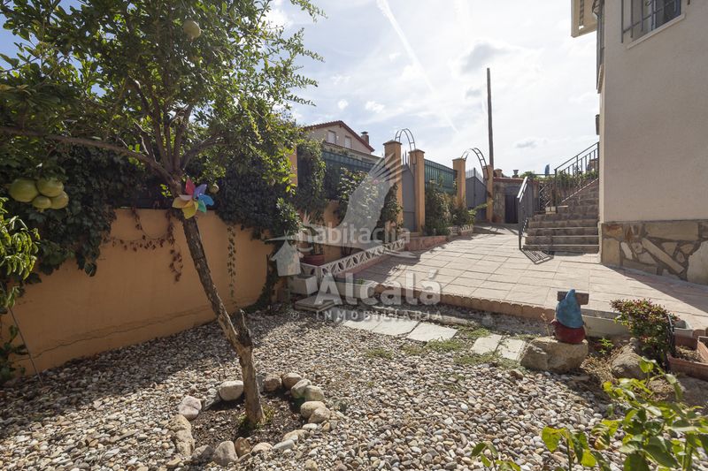 Foto 0bd602b2-6b9a-4265-b45f-836f5917fcd0. House with heating parking pool in Casar de Escalona (El)