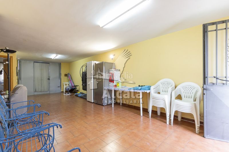 Foto 140ad27a-23da-4501-8e34-0f90bf2998c8. House with heating parking pool in Casar de Escalona (El)