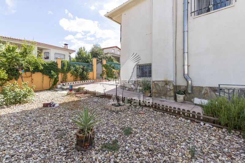 Foto 1c50cab3-4345-40cc-83fe-252bcd808ef7. House with heating parking pool in Casar de Escalona (El)